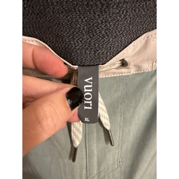 Vuori Men's Sage Green Board Shorts XL Quick-Dry Vacation Spring Break - Picture 2 of 5